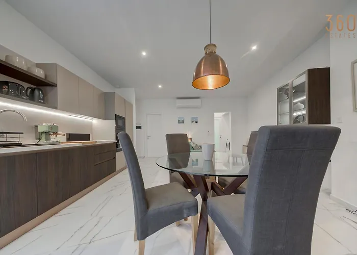 Stylish 1br With Sofabed & Backyard, By 360 Estates * Attard