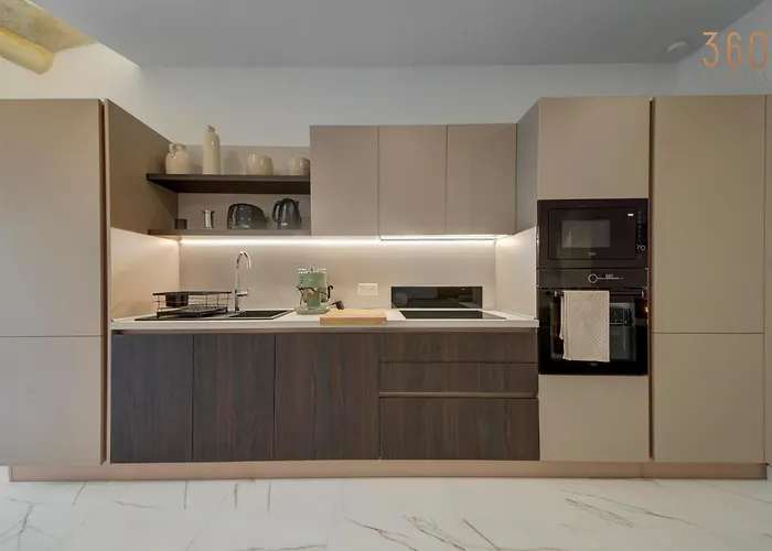 Stylish 1br With Sofabed & Backyard, By 360 Estates Apartment